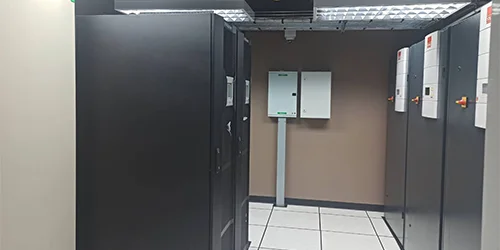 ทำความสะอาดห้อง Server Room